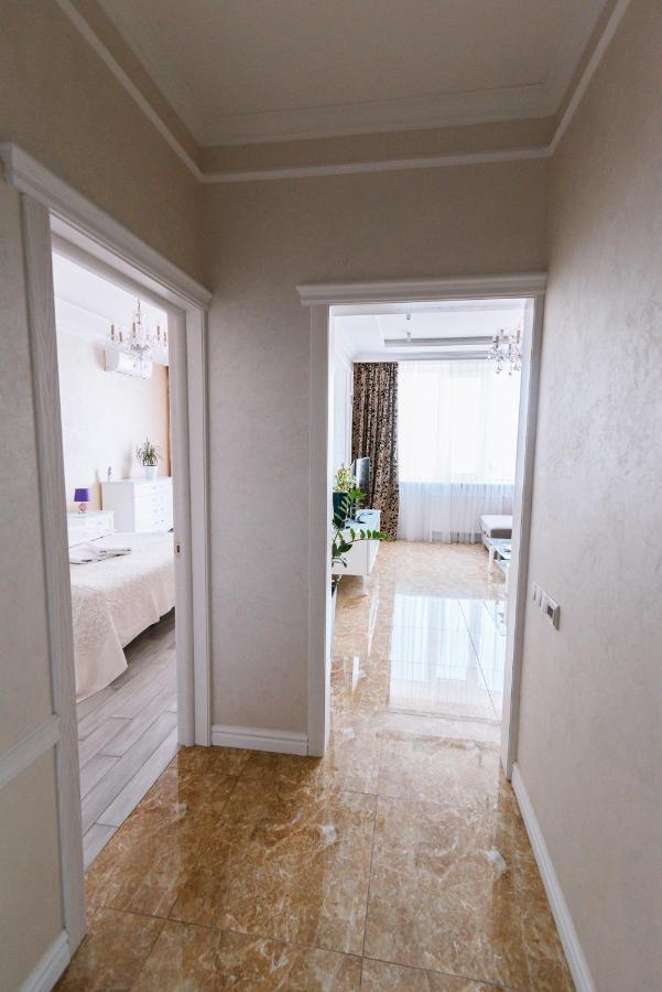 Luxury For Business & Pleasure Royal 2 Apartment Kiev Luaran gambar