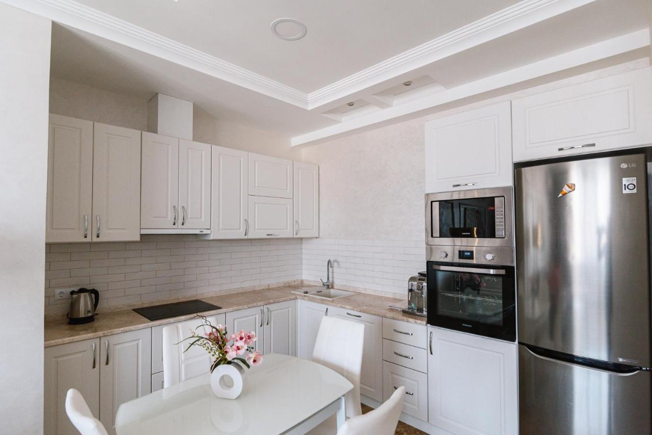 Luxury For Business & Pleasure Royal 2 Apartment Kiev Luaran gambar