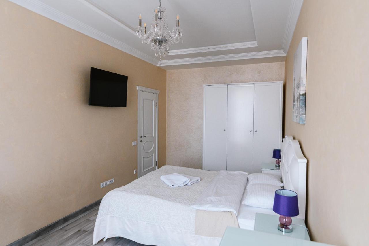 Luxury For Business & Pleasure Royal 2 Apartment Kiev Luaran gambar