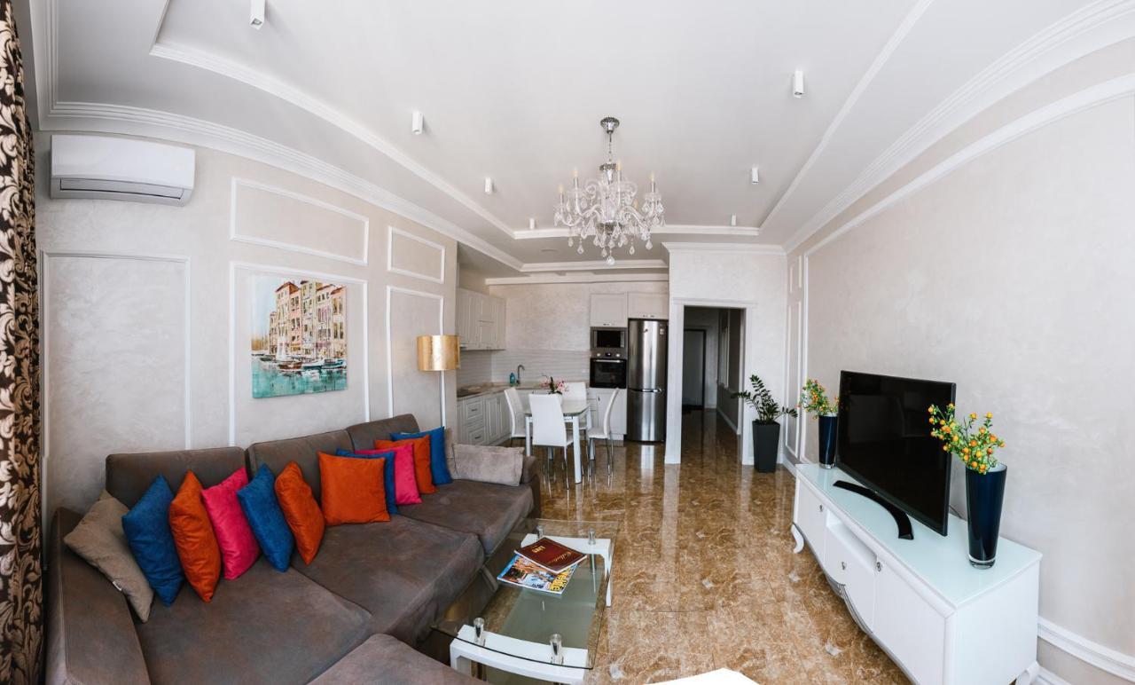 Luxury For Business & Pleasure Royal 2 Apartment Kiev Luaran gambar