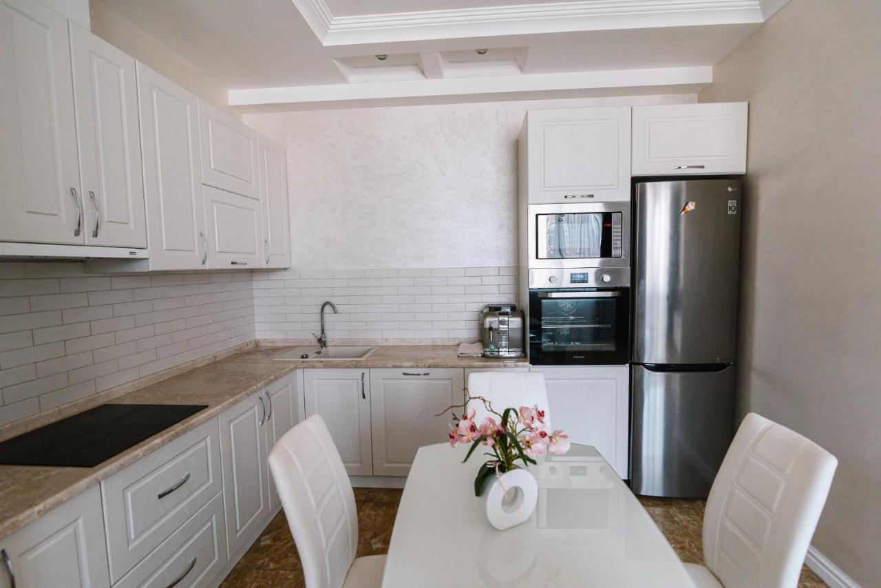 Luxury For Business & Pleasure Royal 2 Apartment Kiev Luaran gambar